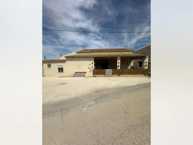 Casa-Villa de 3 Dormitorios en venta Elche, España
