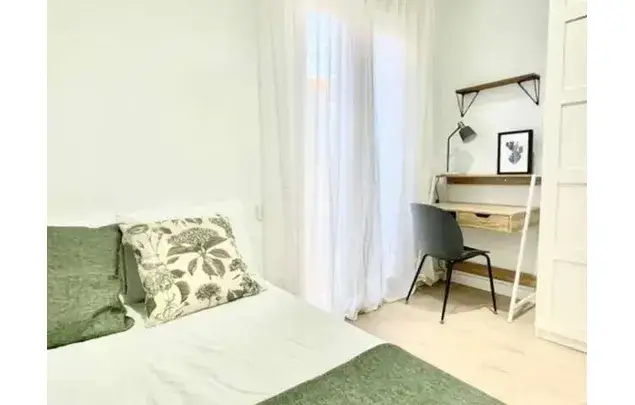 Coliving Madrid Estudiantes Profesionales Terraza Zonas Comunes