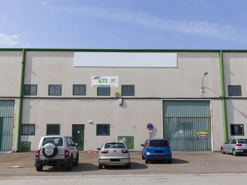 alquiler Local Comercial en San Juan de Mozarrifar, Zaragoza (302584)- Globaliza