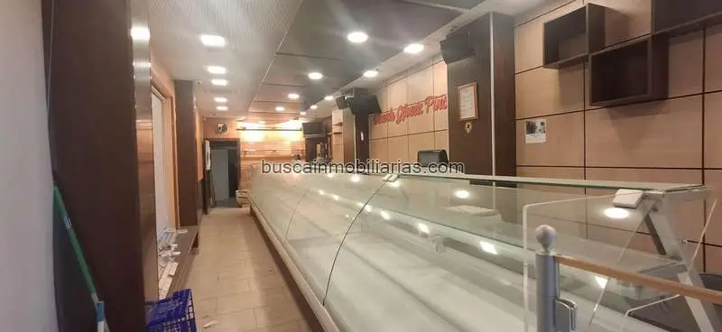 Local Comercial en Venta Benidorm Centro 120m2 Alta Visibilidad