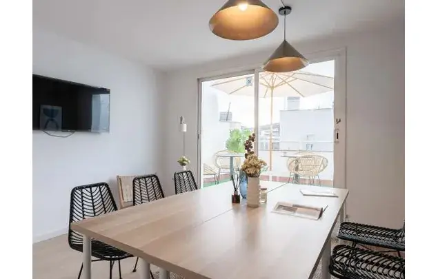 Coliving con habitaciones en alquiler en Barcelona