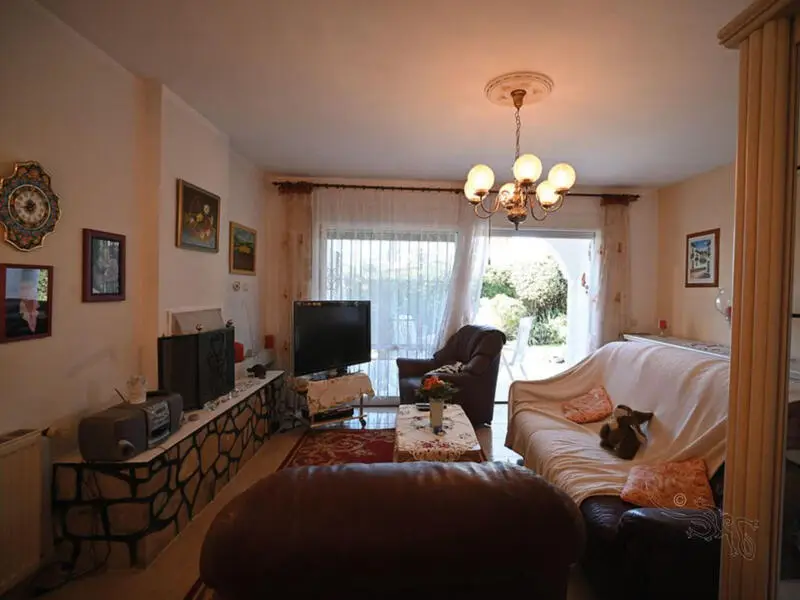 Villa de 3 dormitorios en Marbesa cerca de la playa