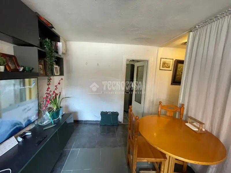 Piso en venta Hellin 57m2 3 dormitorios cerca metro San Blas