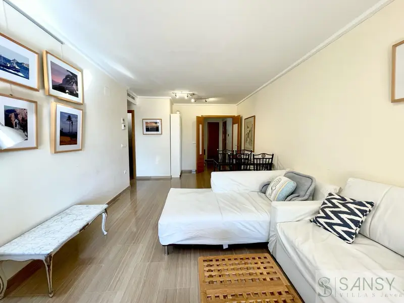 Apartamento en Javea con Piscina y Terraza