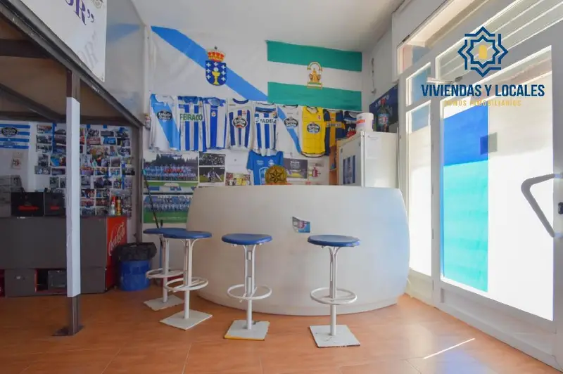 Venta Local Comercial Granada Vergeles Cervantes