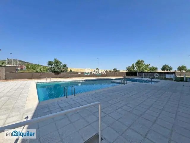 Alquiler Piso Amueblado Montesol Caceres 3 Dormitorios 2 Baños