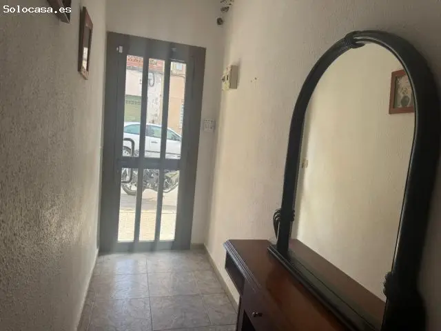 Casita para Reformar con Jardin Privado Zona Tranquila