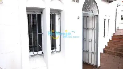 Casa Adosada en Nerja 2 Dormitorios Cerca de la Playa