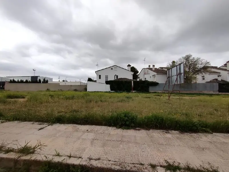 Venta Solar Molino Valdepe									ñas 759m2 Ref 9