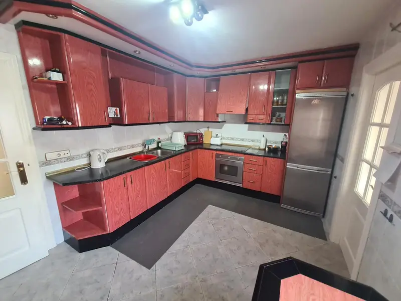 Casa Grande Moderna 300m2 Orgiva