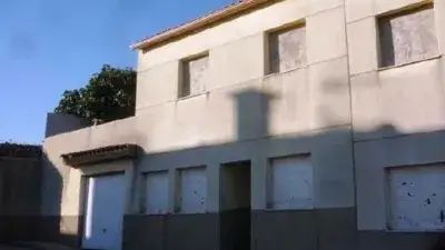 Casa adosada en venta en Brozas Caceres Obra Parada