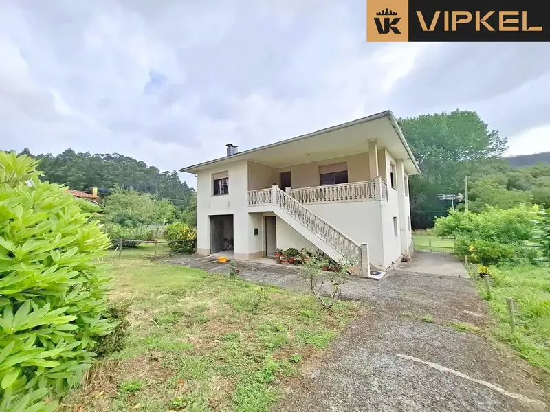 Casa en Venta Mera de Arriba Ortigueira 200m2 3 Habitaciones Jardin