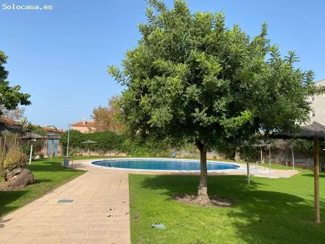 Apartamento en La Capillita con Piscina y Garaje