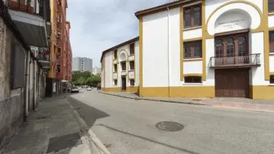 Piso en venta cerca de Valdecilla 45m2 con patio