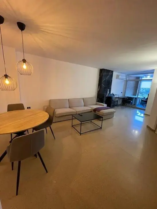 Apartamento 4 Dormitorios 1 Ba
										
									
									Valencia Spotahome