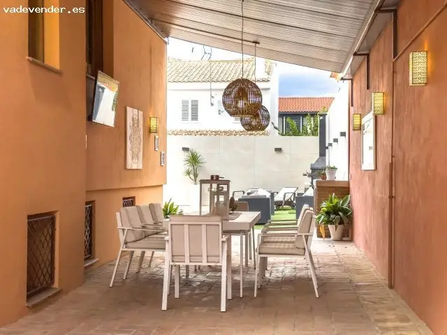 Chalet Pareado en Las Gabias con Piscina y Barbacoa