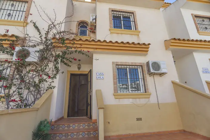 3 Bed Townhouse for sale