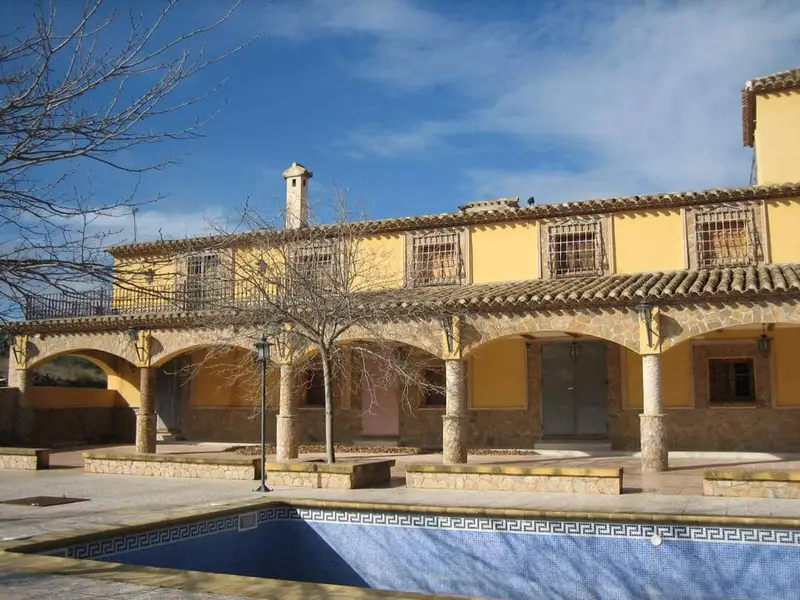 Cortijo en Lorca con Piscina y Gran Parcela