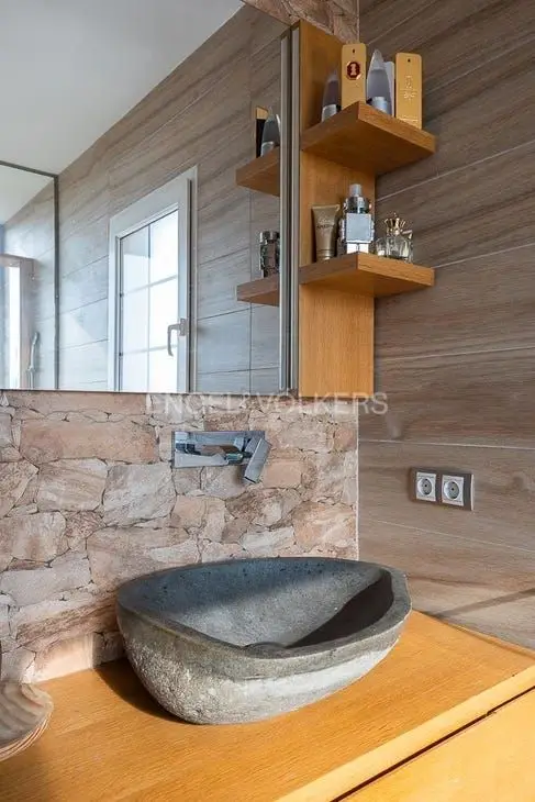 Casa en Alquiler L Eliana 6 Dormitorios 4 Baños