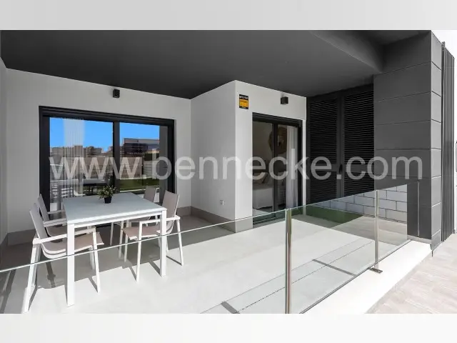 Apartamento en venta Torrevieja La Mata