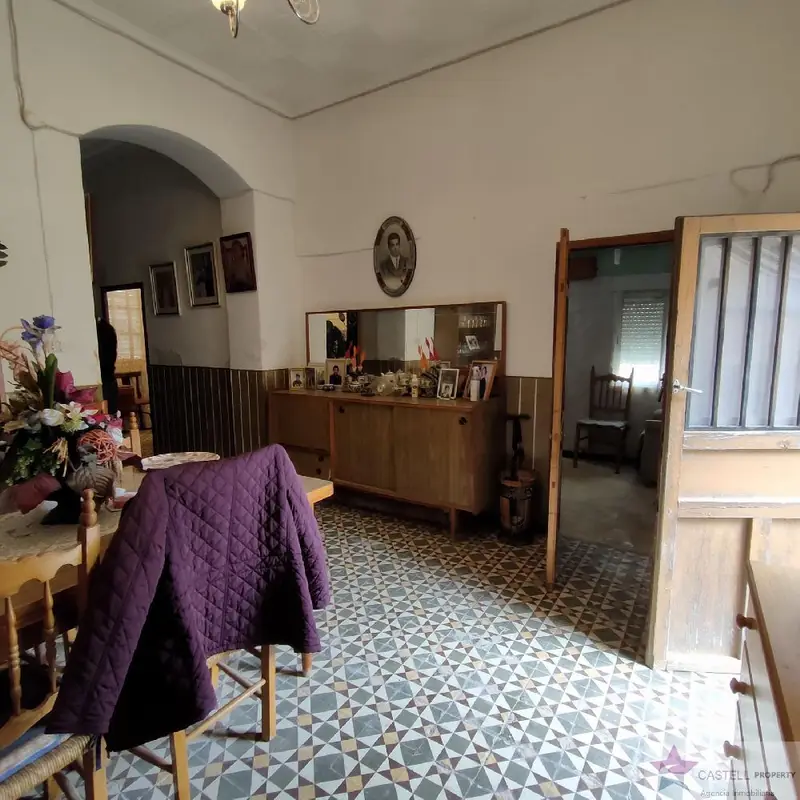 Casa 2 dormitorios Algueña para reformar