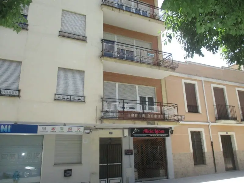 Venta Piso 3 Habitaciones Centro Almansa