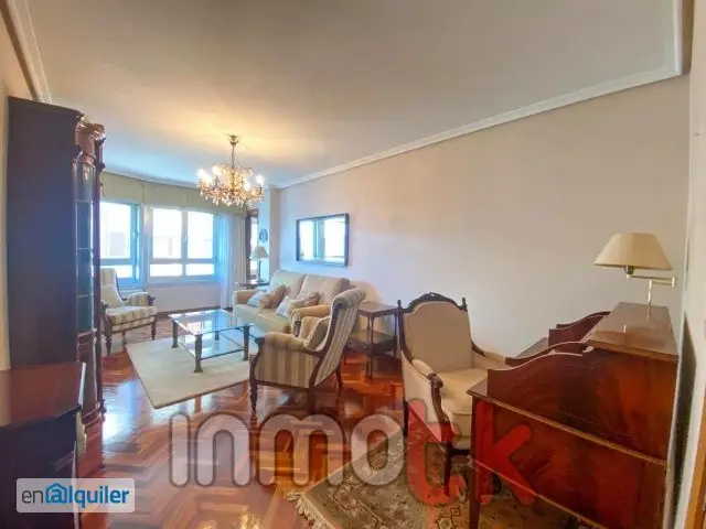 Amplio piso 140m2 zona Juan Florez 5 dormitorios garaje