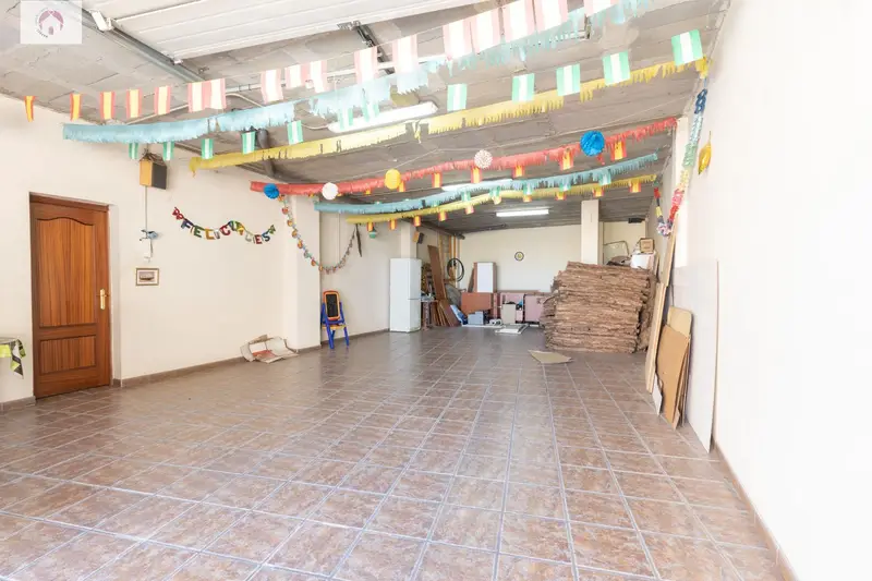 Venta Local Comercial Gabia Grande 90m2