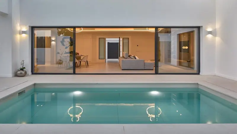 Chalet Moderno en San Pedro Alcántara Cerca de la Playa