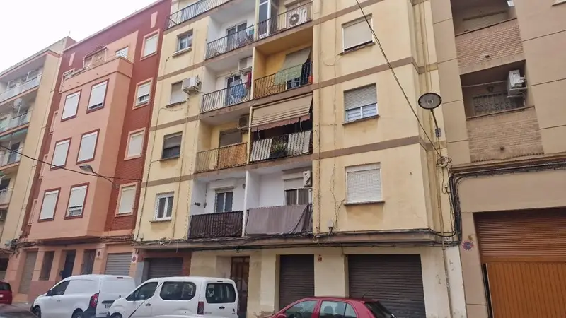 Piso en venta Torrefiel Valencia 92m2 3 dormitorios