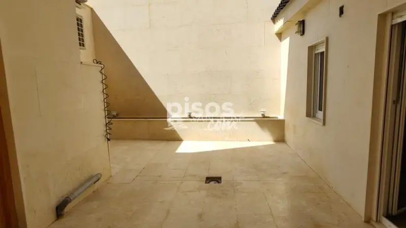 Planta Baja en Novelda 131m2 3 habitaciones 2 baños