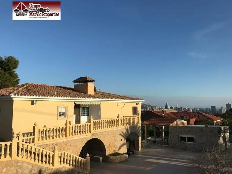 Chalet 6 habitaciones Urbanizaciones Benidorm
