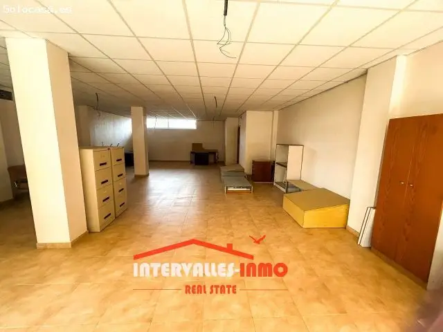 Local Comercial en Venta en Palau Solità i Plegamans