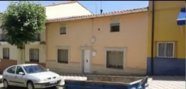 Casa en venta en Calle Clgran Via Logrosan