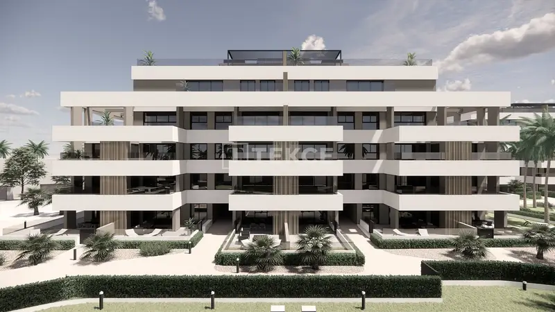 Apartamentos Modernos en Resort Los Alcázares