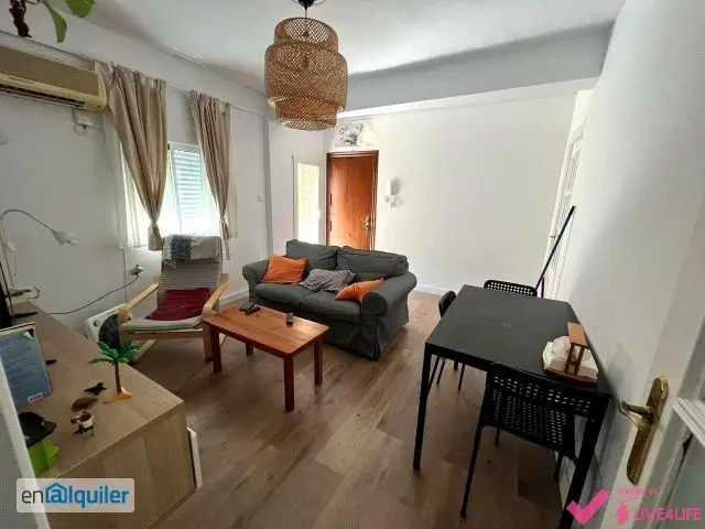 Piso en Alquiler Sevilla 72m2 Estudiantes Profesionales
