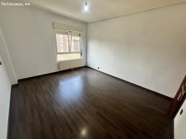 Piso en Venta en La Magdalena Aviles 3 Dormitorios Garaje
