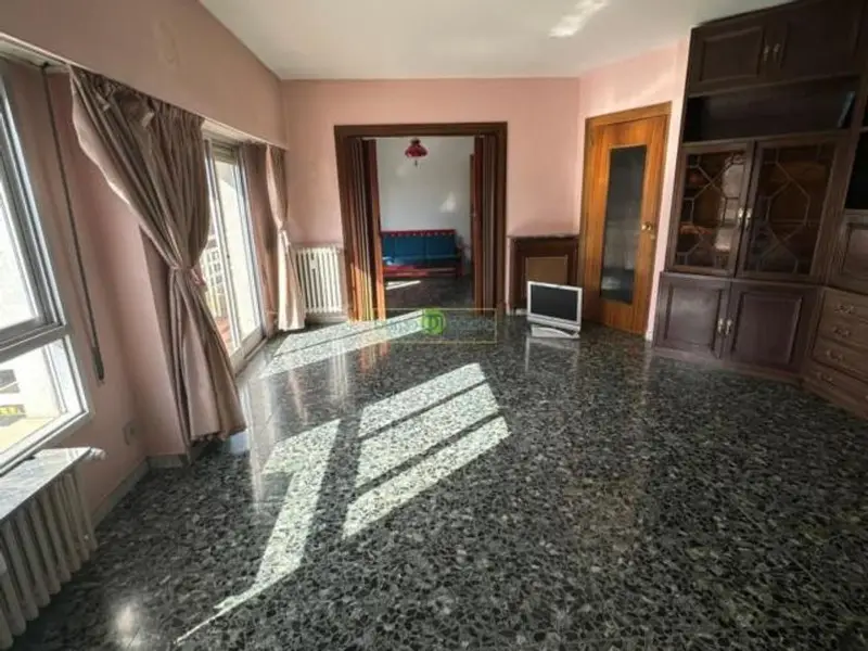 venta Piso en Distrito 1, León (49245190841.106900)- Globaliza