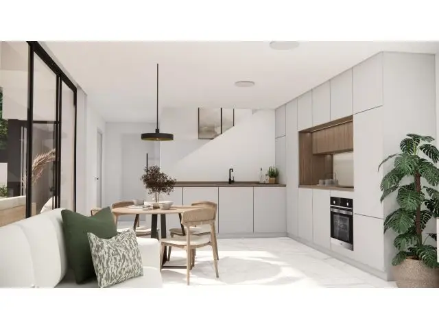 Villas de Lujo en Los Montesinos: Moderna y Tranquila