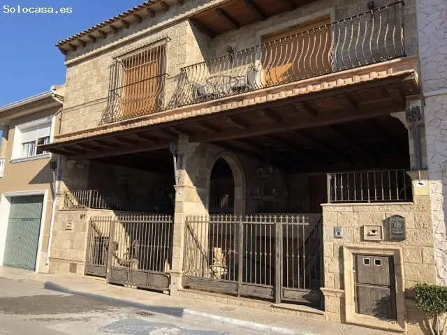 Chalet de Lujo en Venta en Almoradi