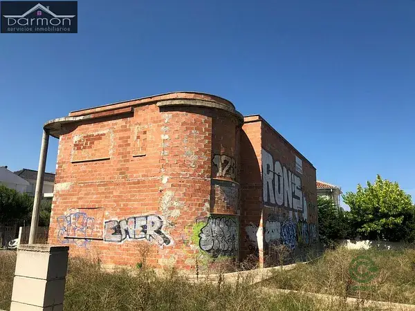 Chalet en Gandia cerca de la playa para reformar o inversores
