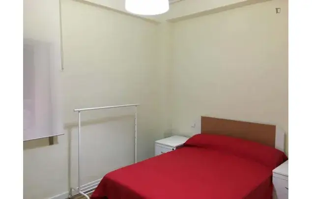 Alquiler Apartamento 7 Dormitorios Madrid 3-24 Meses