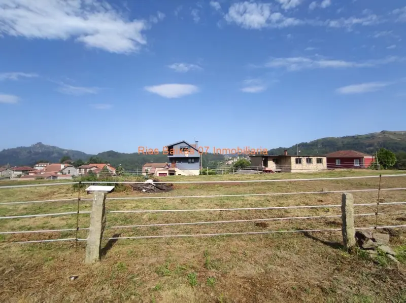 Solar en Vincios Gondomar 1250m2 Llano Soleado Cerca Vigo