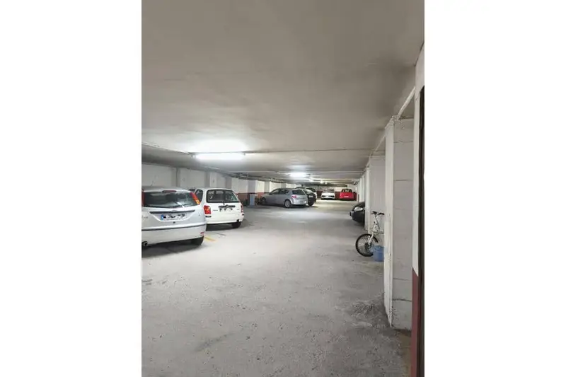 Garaje en Venta Santiago 40 Plazas Centro