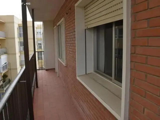 Gran Piso en Avenida Andalucía Cádiz con Terraza y Garaje