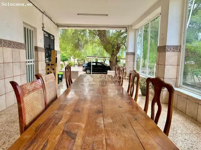 Chalet en Venta Aspe 851m2 construidos 3313m2 parcela