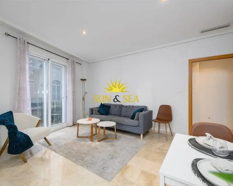 Apartamento en Alquiler Centro Alicante 3 Dormitorios 2 Baños Garaje