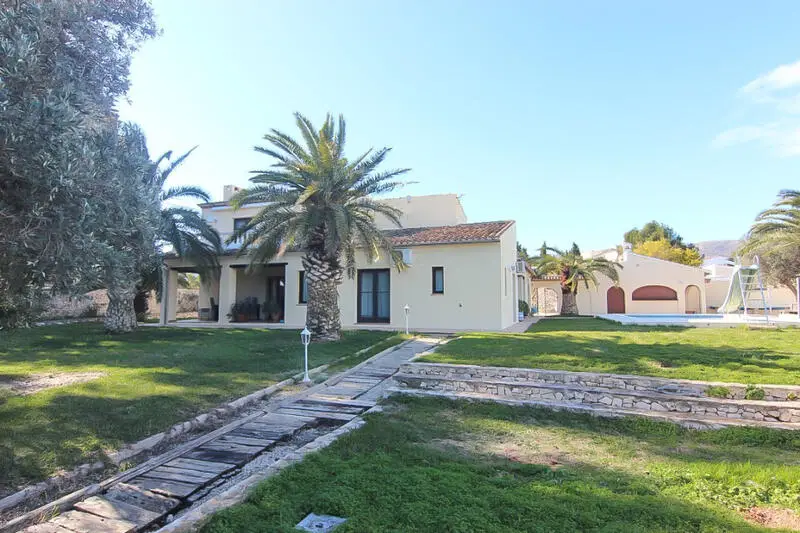 7 Cuarto Villa en Benissa con Vistas al Campo