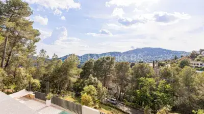 Casa en Matadepera para Familias numerosas con Piscina y Gimnasio