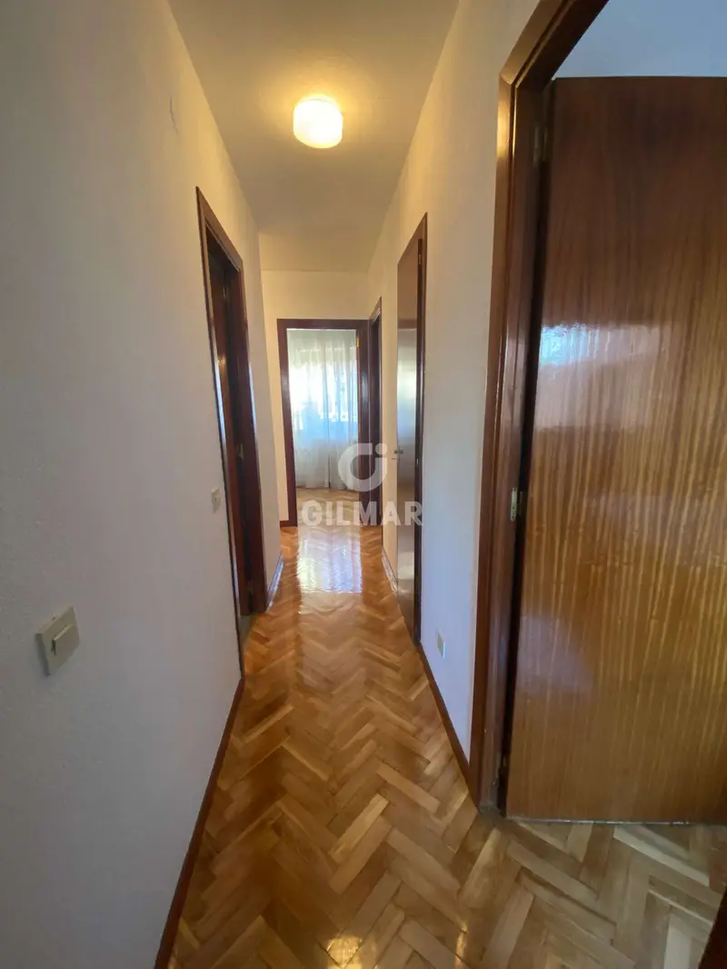 Piso en Alquiler Ciudad Jardin Madrid 4 Dormitorios 2 Baños Garaje